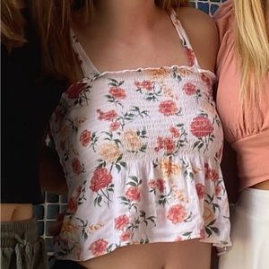 American Eagle crop top